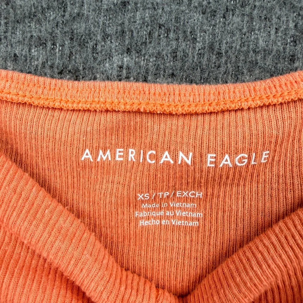 American Eagle Women's XS Orange Ribbed‎ Ruched Front Flutter Sleeve Crop Top